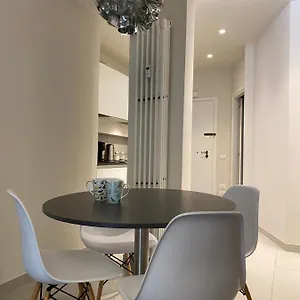 https://la-briciola-apartment.it-romehotels.com